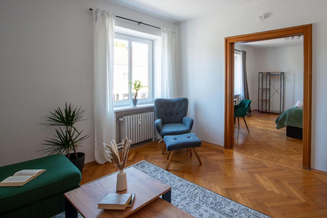 Bessa Homes 6 Personen 2 Schlafzimmer, 3 King Size, Betten, Balkon, Kueche Haag in Oberbayern Exterior photo
